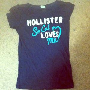 Hollister tee shirt