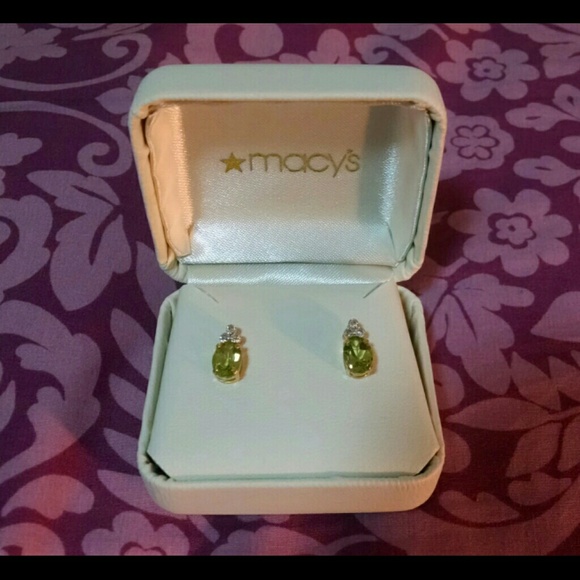 10k Gold Peridot Diamond Tri Top Stud Earrings