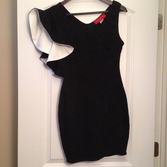 🚫SOLD🚫Akira Dress Brand New