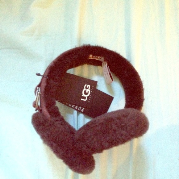 SOLD Brown Ugg earmuffs