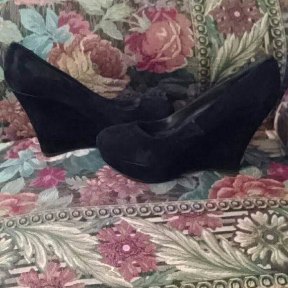 Black 10inch heels never worn.