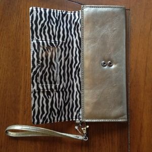 Wallet clutch