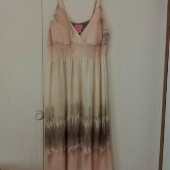 Floral Maxi dress - Picture 2 of 4