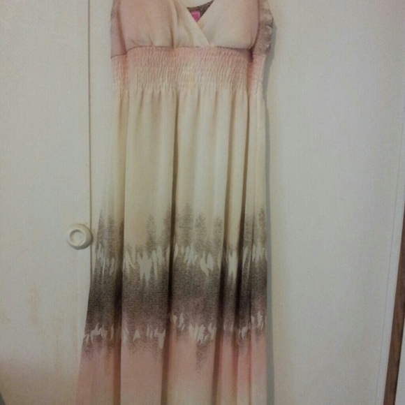 Floral Maxi dress - Picture 4 of 4