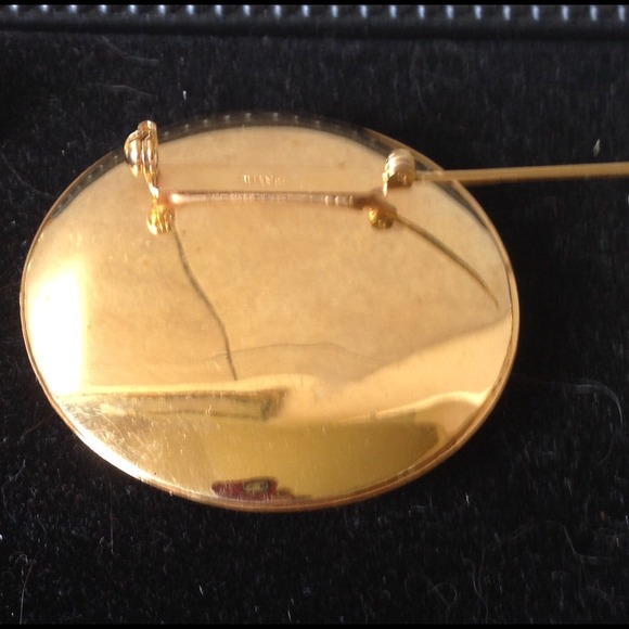 Authentic CHANEL Medallion Brooch - Picture 2 of 4