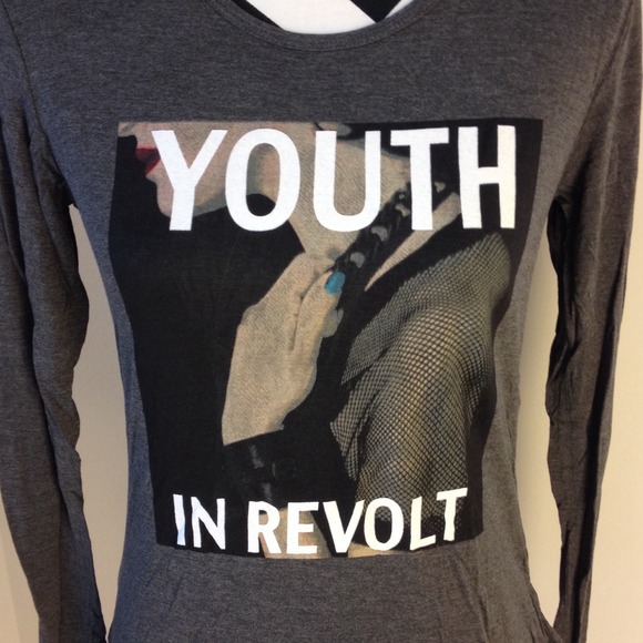 Zara long sleeve t shirt - Picture 2 of 2