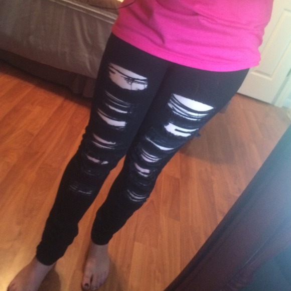 Black Ripped Jeans