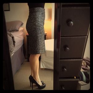 J.Crew sparkly tweed pencil skirt size 2!