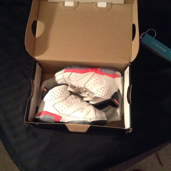 Orange and white Jordan's prefect condition