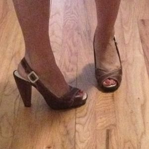 Kenneth Cole heels