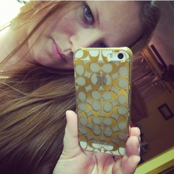 Coach iPhone 5/5s gold case