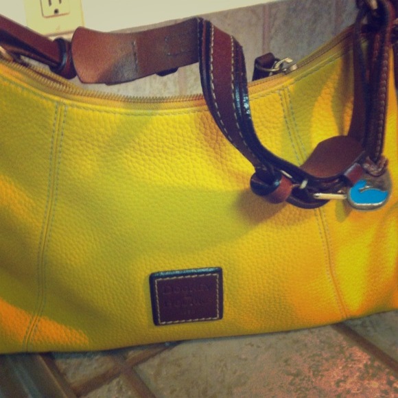Authentic dooney& burke leather handbag