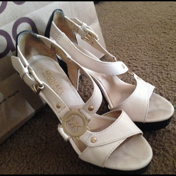 Michael kors sandals