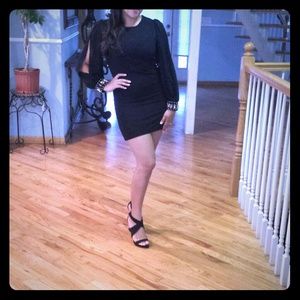 Black long sleeve dress