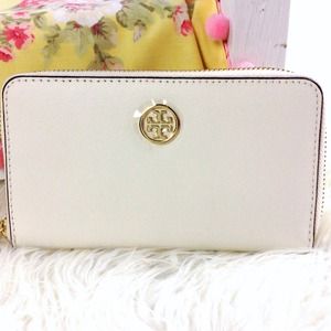Tory Burch Robinson Mini Zip Continental Wallet