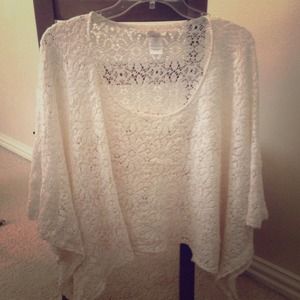 Jen's Pirate Booty Lace Cropped Kaftan