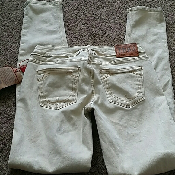 🔥🔥 OMG SALE !! Tru Religion Skinny Jeans