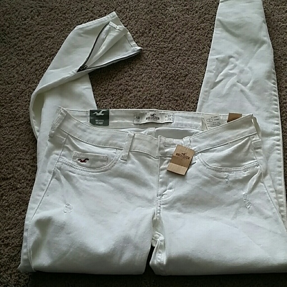 🔥SALE NWT Hollister skinny jeans