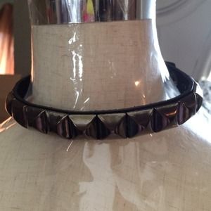 🎁Black Leather Studded Fashion Choker!