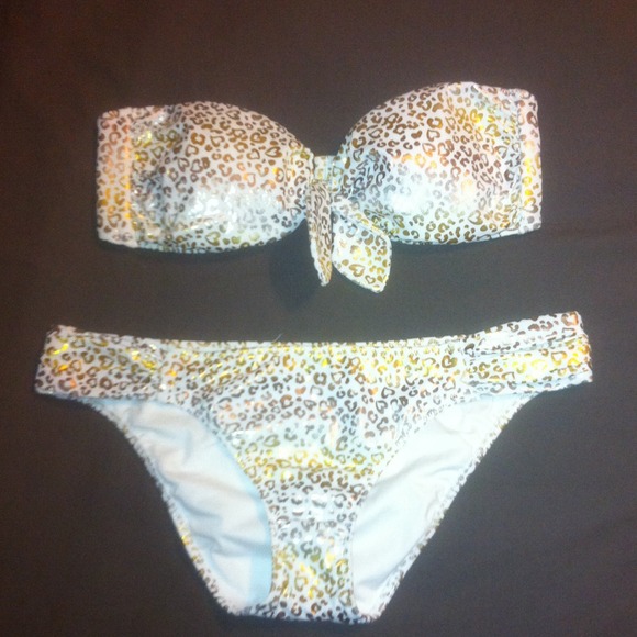 Never Worn Victoria's Secret Swimsuit