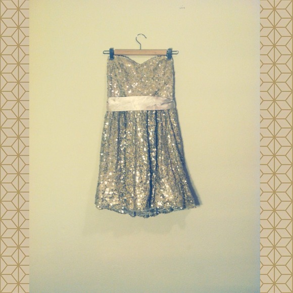 Sequin gold dress with ribbon tie