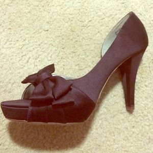 Chocolate brown satin heels!