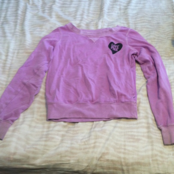 pink sweater