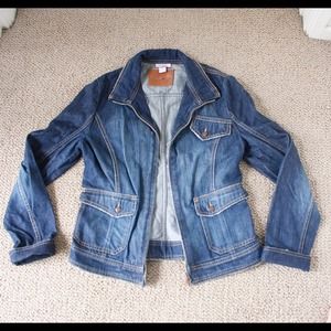 Denim jeans jacket