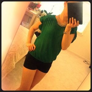 🔻Emerald Green Zara Blouse