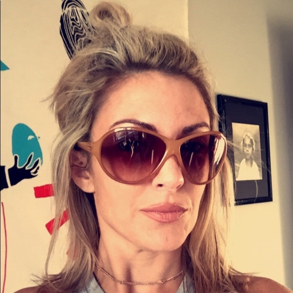 ⚡️⚡️ SALE! ️Prada sunglasses! Excellent condition! main image 2