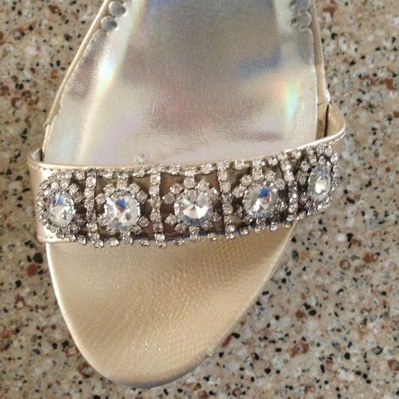 Gold Heels With Jewel Accent - Picture 3 of 3