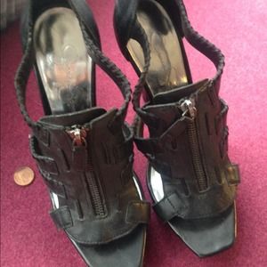 🎉SALE🎉Jessica simpson black high heel scandals