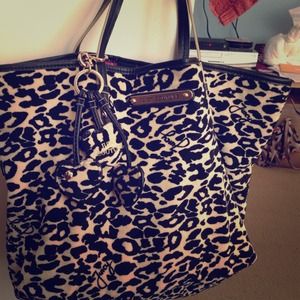 Gold cherish print juicy purse