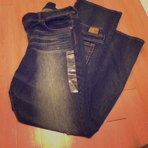 Bundle for @jadrch AE jeans and LB shorts!