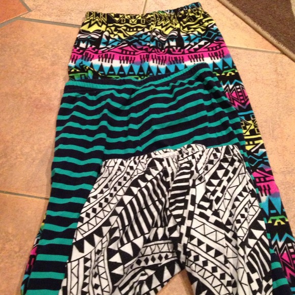 3 pair stretch leggings bundle