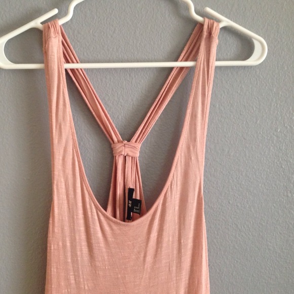 SOLD IN BUNDLE- H&M racer back pink dress - Picture 4 of 4
