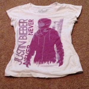 A justin bieber shirt for girls