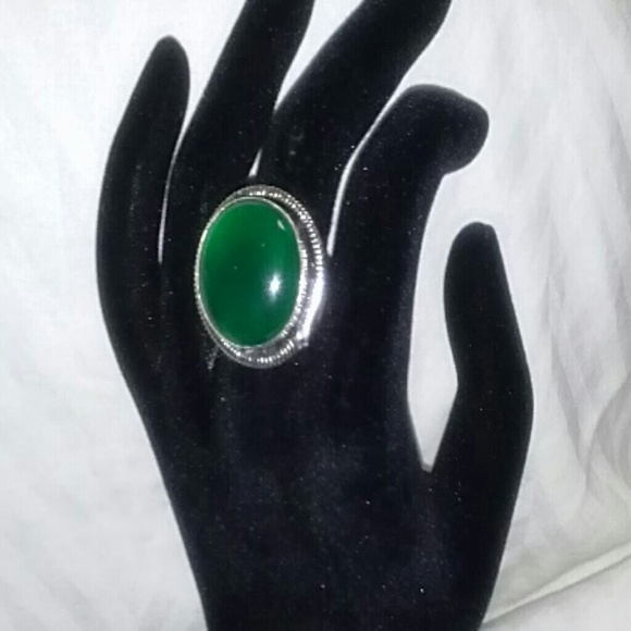 Green Chrysoprase stone sterling silver ring