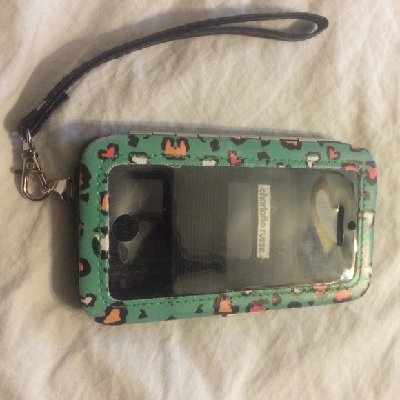 Charlotte Russe iPhone 5/5s/5c Wallet/Case - Picture 1 of 3