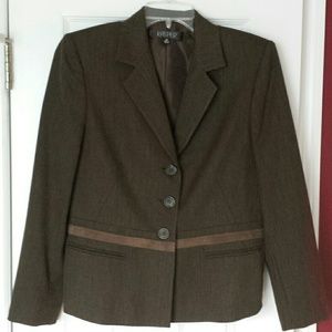 ✔✔✔SOLD IN BUNDLE✔✔✔Kasper 2pc Skirt Suit