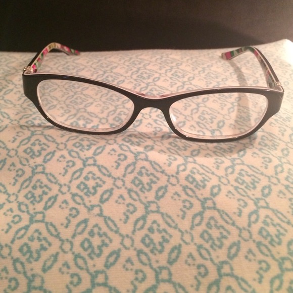 Vera Bradley eye glasses!