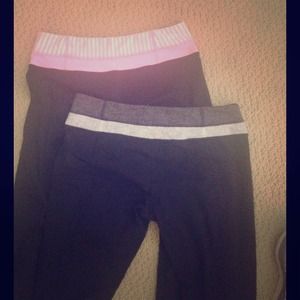~BUNDLE~ Lululemon yoga pants, slightly worn