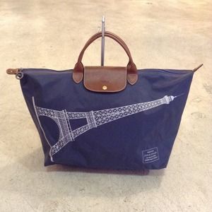 longchamp eiffel tower