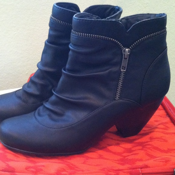 Black Booties with wedge!