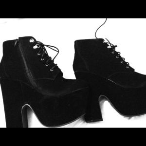 BooHoo Lolita booties