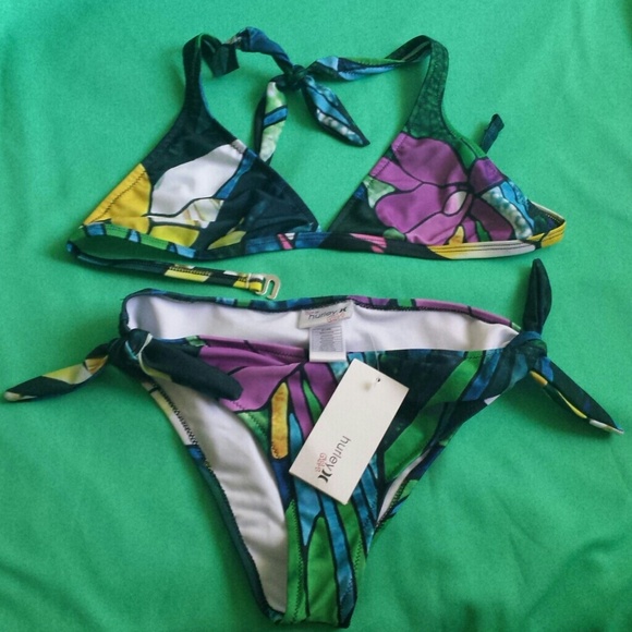 SOLD Hurley swimsuit nwt - Picture 1 of 1