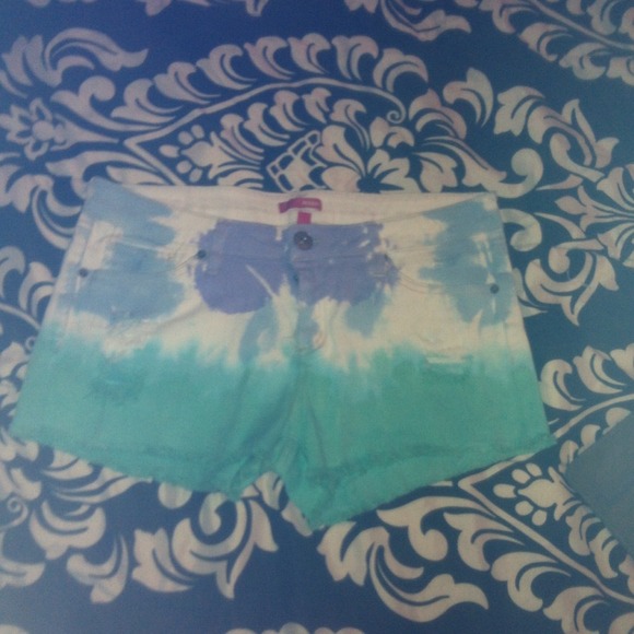 Cute Ombré Summer shorts