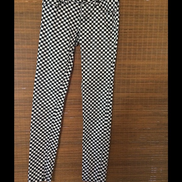 Checkered skinny pants