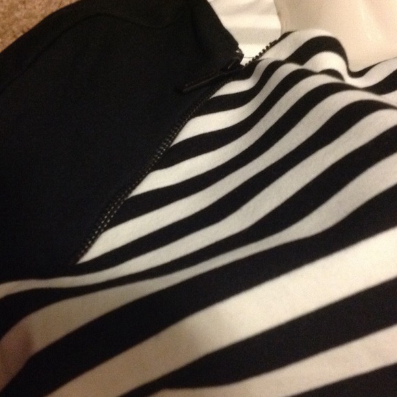 Michael Kors Dress - Picture 3 of 4