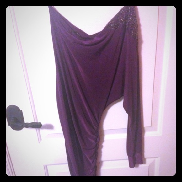 Tight one-shoulder purple party dress